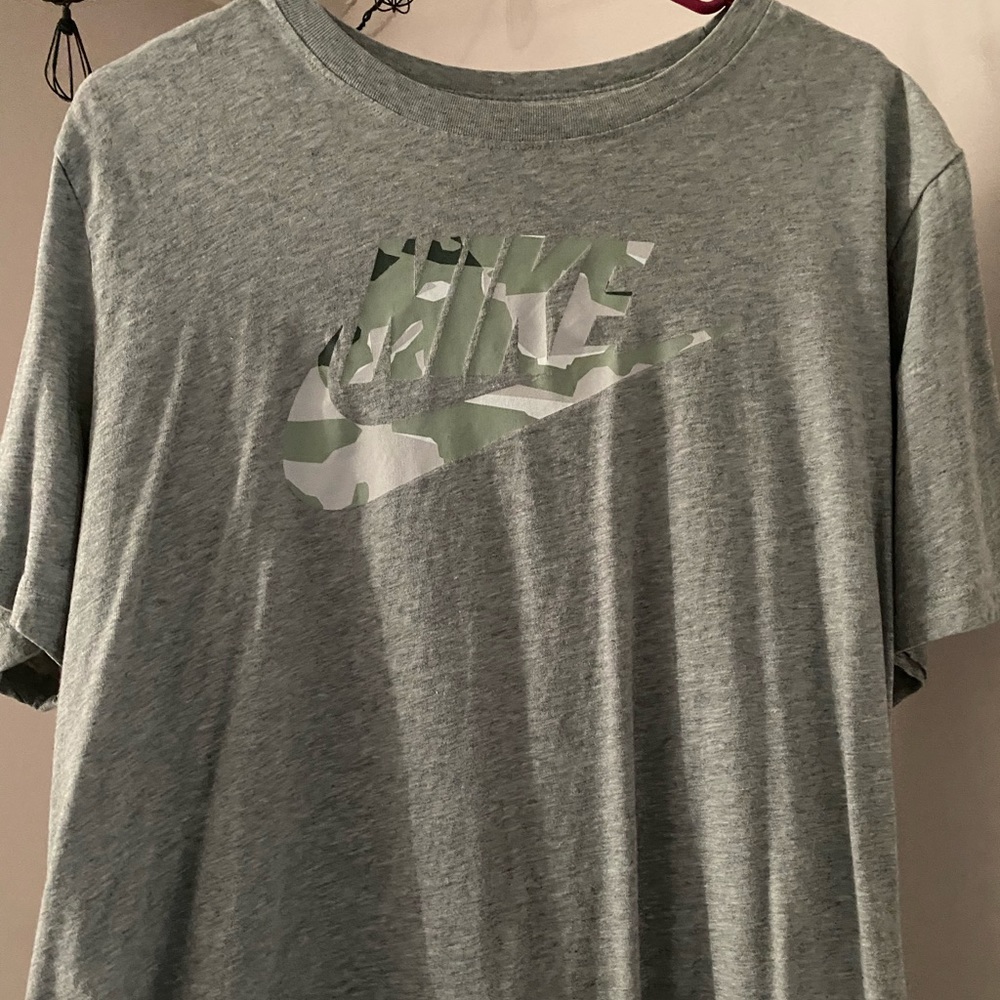 Nike Tee
